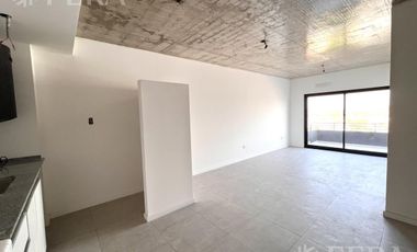 Venta de Departamento semipisos 3 ambientes en Wilde (28877)