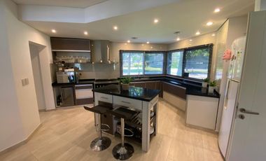 Casa en  FINCAS DE SAN VICENTE CHACRAS