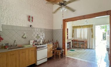 Casa multifamiliar en venta en Avellaneda
