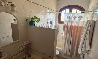 LOCAL Y CASA A LA VENTA