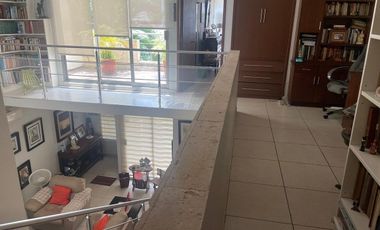 HERMOSA CASA EN VENTA EN LOMAS DEL SOL!!