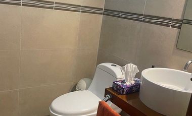 HERMOSA CASA EN VENTA EN LOMAS DEL SOL!!