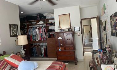 HERMOSA CASA EN VENTA EN LOMAS DEL SOL!!