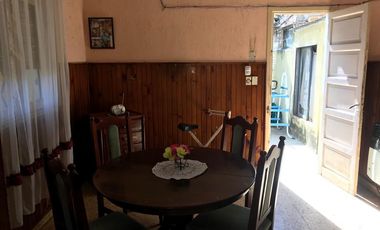 Casa de 2 ambientes a la venta con gran Lote - Munro