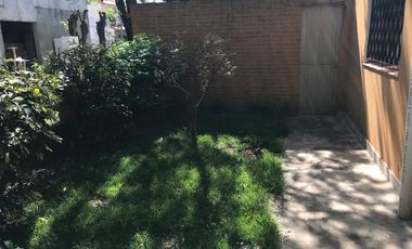 Casa de 2 ambientes a la venta con gran Lote - Munro