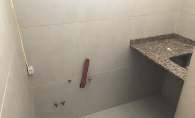 SANTILLI - SAENZ 343 9 ºC - Lomas de Zamora Oeste