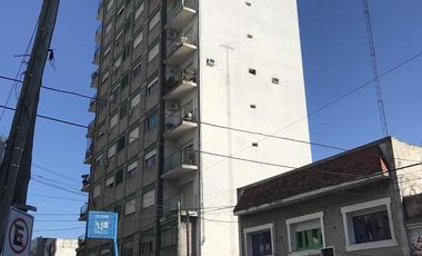 SANTILLI - SAENZ 343 9 ºC - Lomas de Zamora Oeste