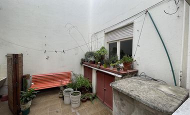 PH en Venta en Florida. Flexible, Sin Expensas, Patio Propio