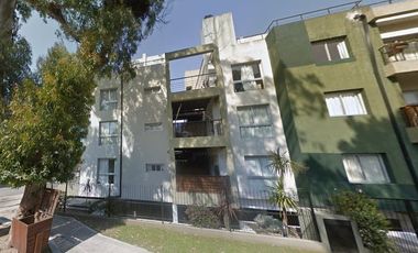 Departamento de 3 ambientes con  dos cocheras en venta en Pinamar