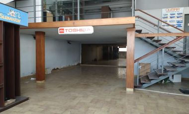 Local Garin-Centro Deposito  Departamento  3 ambientes Departamento 5 ambientes-Escobar-Inversion