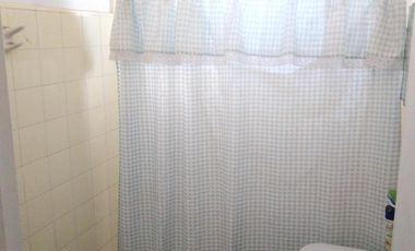 Departamento de 2 ambientes en pleno centro de Banfield Este.