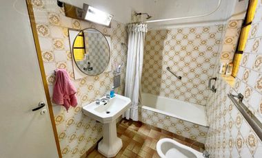 PH 3 Ambientes   Local a la estación de Tren