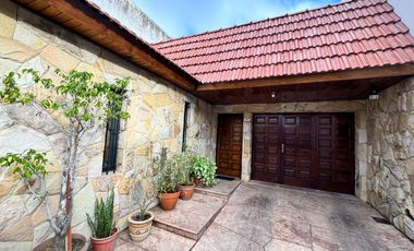 Venta 3 amb Casa  San Martin