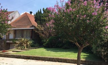 Casa - Temperley Oeste