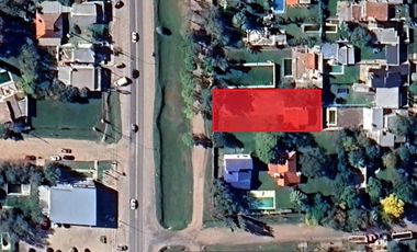 Venta Lote con Casa de 1 Dormitorio Sobre Ruta 9 Garita 18