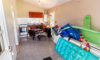 Venta Lote con Casa de 1 Dormitorio Sobre Ruta 9 Garita 18