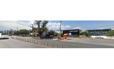 LOCAL  VENTA ESQUINA  AV VASCONCELOS 700 M 2 T 400 M 2 C 2 $ 65 MILL