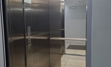 A CUATRO CUADRAS DEL CENTRO