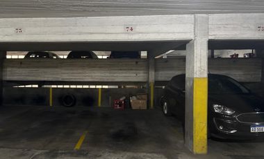 Cochera en venta en Vicente López