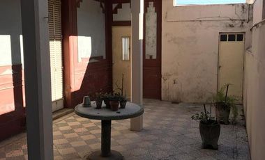 SANTILLI - Pastor Ferreyra 4286 - Remedios de Escalada