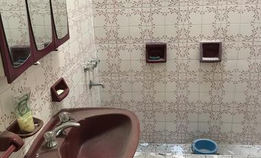 SANTILLI - Pastor Ferreyra 4286 - Remedios de Escalada