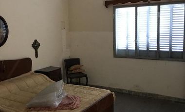 SANTILLI - Pastor Ferreyra 4286 - Remedios de Escalada