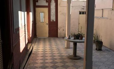 SANTILLI - Pastor Ferreyra 4286 - Remedios de Escalada