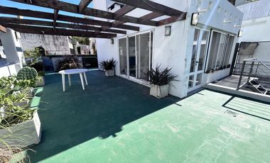 VENTA CASA ROSARIO CENTRO 4 DORMITORIOS TERRAZA QUINCHO COCHERA