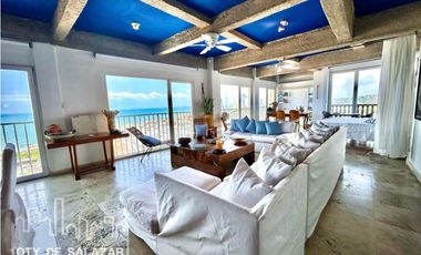 Apartamento en Centro Histórico con vista al mar