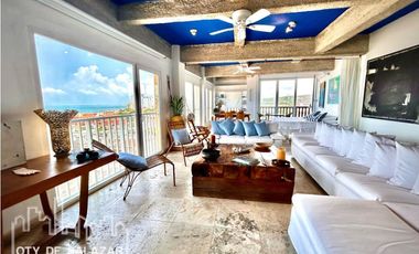 Apartamento en Centro Histórico con vista al mar