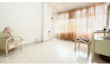 Casa bifamiliar en venta | Santa María del Palmar - Palmira, Valle