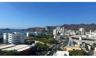 Apartamento con vista al mar Turístico Cerca a todo - 005