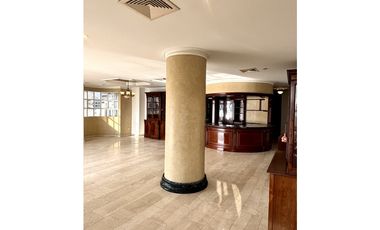 Apartamento en Arriendo en la Bahía de Manga – Vista Directa al Mar