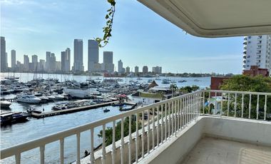 Apartamento en Arriendo en la Bahía de Manga – Vista Directa al Mar