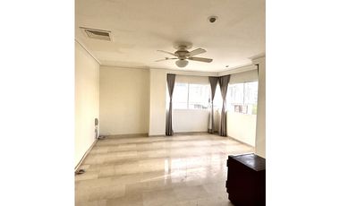 Apartamento en Arriendo en la Bahía de Manga – Vista Directa al Mar