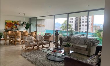 Venta exclusivo Apartamento la calera, Poblado, Medellin.   ✅