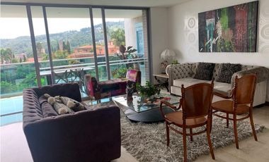 Venta exclusivo Apartamento la calera, Poblado, Medellin.   ✅