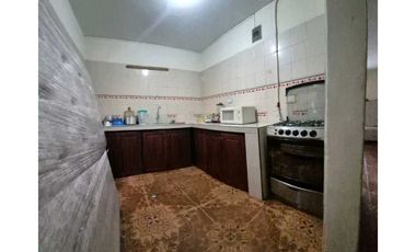 Venta de Casa Trifamiliar Chapinero Oriente Cali DE CONTADO (GH)
