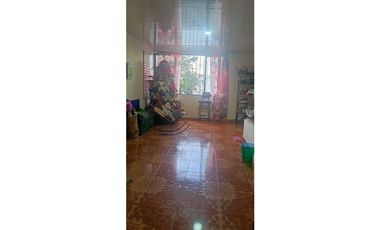 Venta de Casa Trifamiliar Chapinero Oriente Cali DE CONTADO (GH)