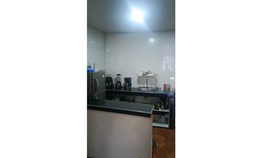 Venta de Casa Trifamiliar Chapinero Oriente Cali DE CONTADO (GH)