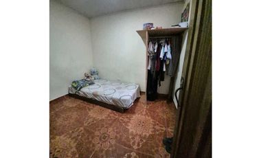Venta de Casa Trifamiliar Chapinero Oriente Cali DE CONTADO (GH)