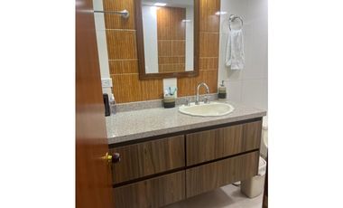 SE VENDE HERMOSA CASA EN BAVARIA AREA 260M2 CONSTRUIDOS
