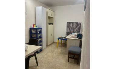 SE VENDE HERMOSA CASA EN BAVARIA AREA 260M2 CONSTRUIDOS