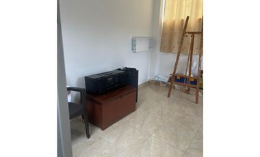 SE VENDE HERMOSA CASA EN BAVARIA AREA 260M2 CONSTRUIDOS
