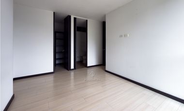 Apartamento En Venta En La Aldea, La Estrella, MGE