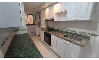 Arriendo Amplio apartamento Cedritos Contador