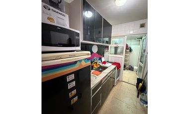 Departamento 2 amb con cochera. Zona Varese