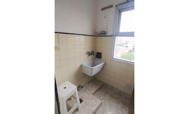 3 ambientes externos espacio cochera Falucho y 20 de Septiembre