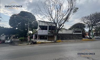 Local en Reforma