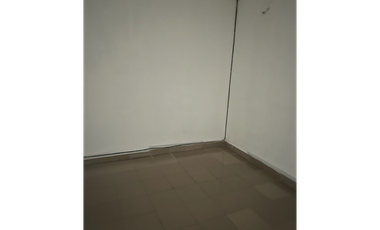 ALQUILO LOCAL EN BRISAS DEL GOLF VILLAGE GALLERY